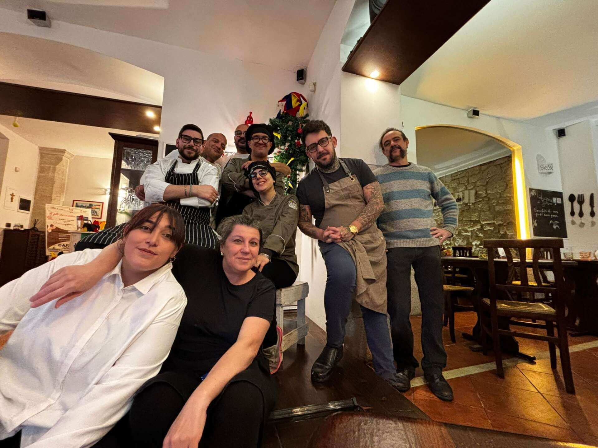 foto di gruppo la locanda del giornale