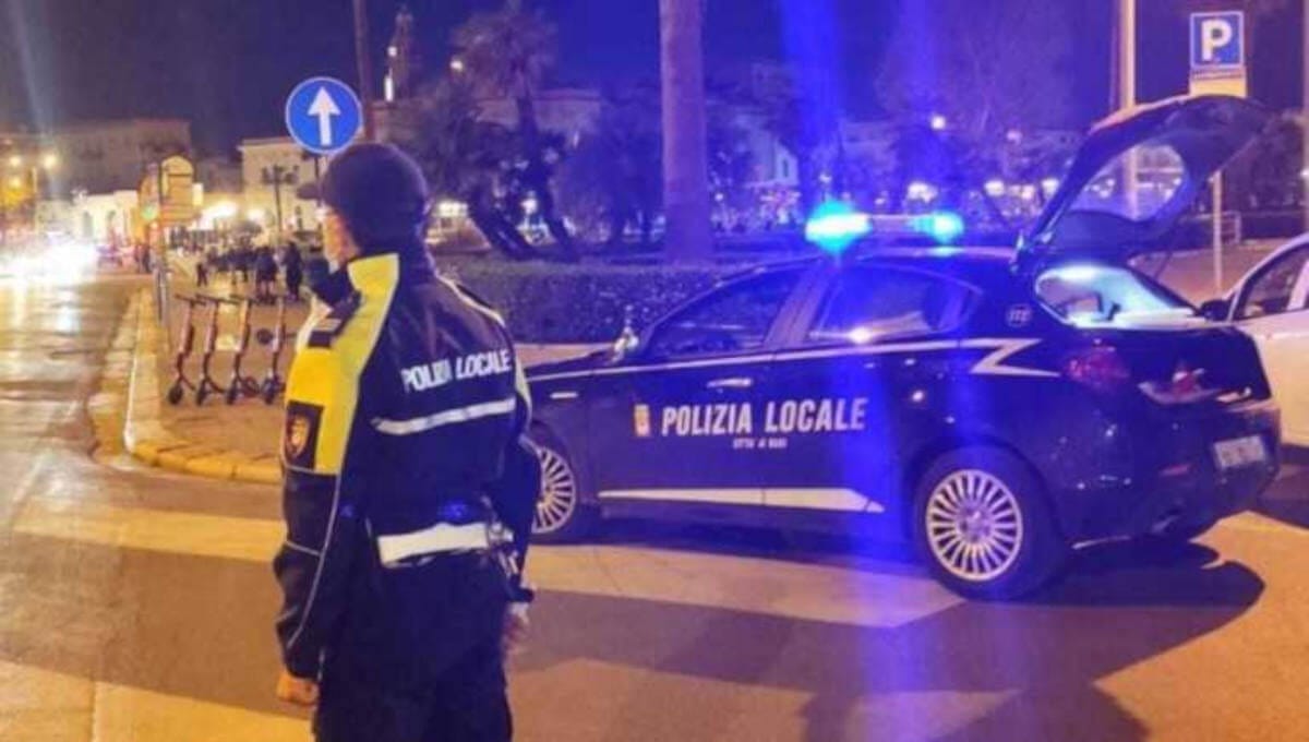 polizia locale piazza moro