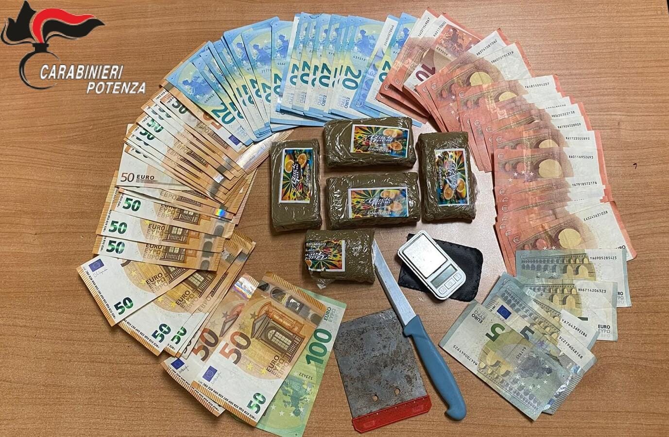 arresto hashish potenza