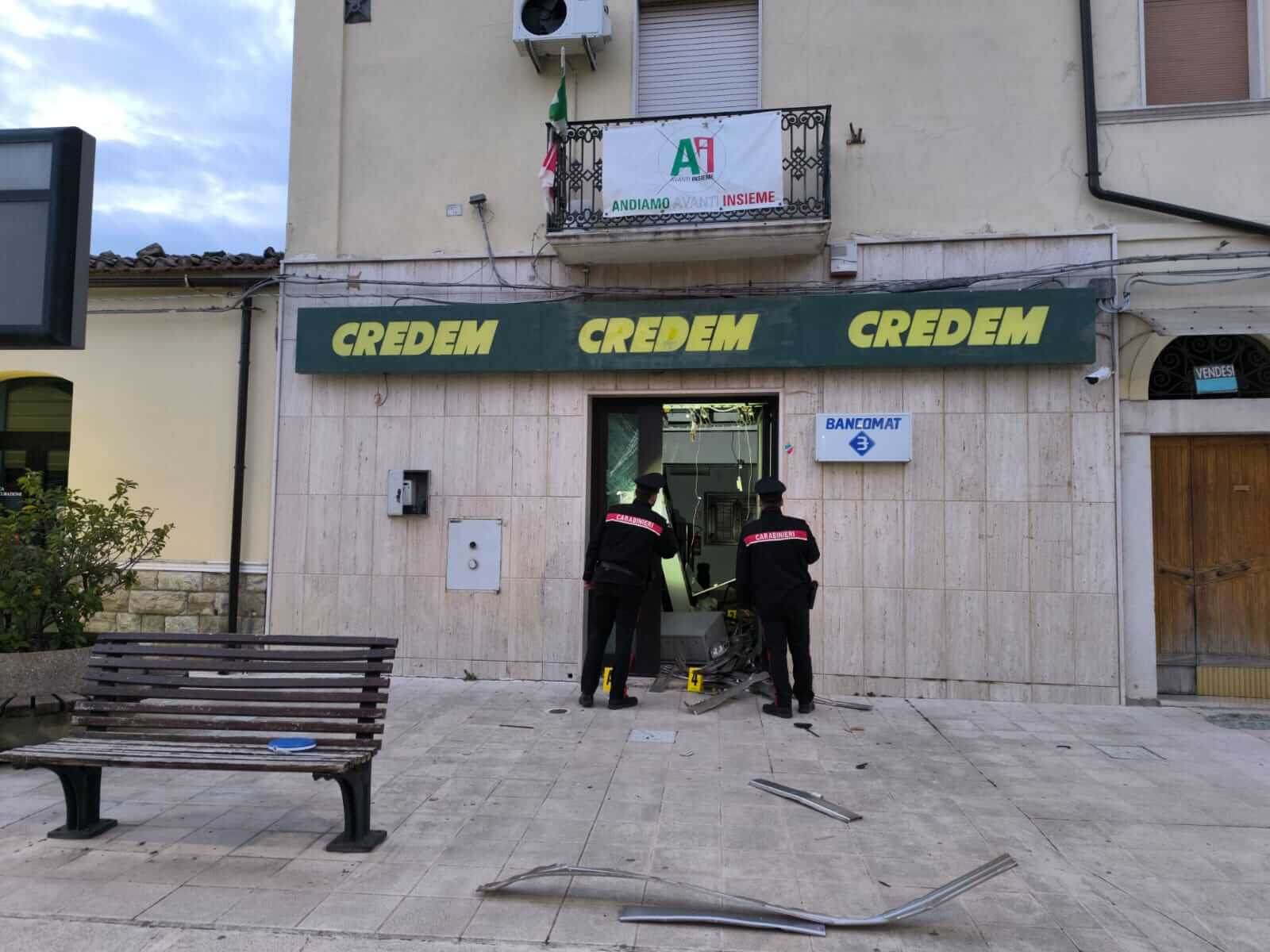assalto bancomat pietramontecorvino