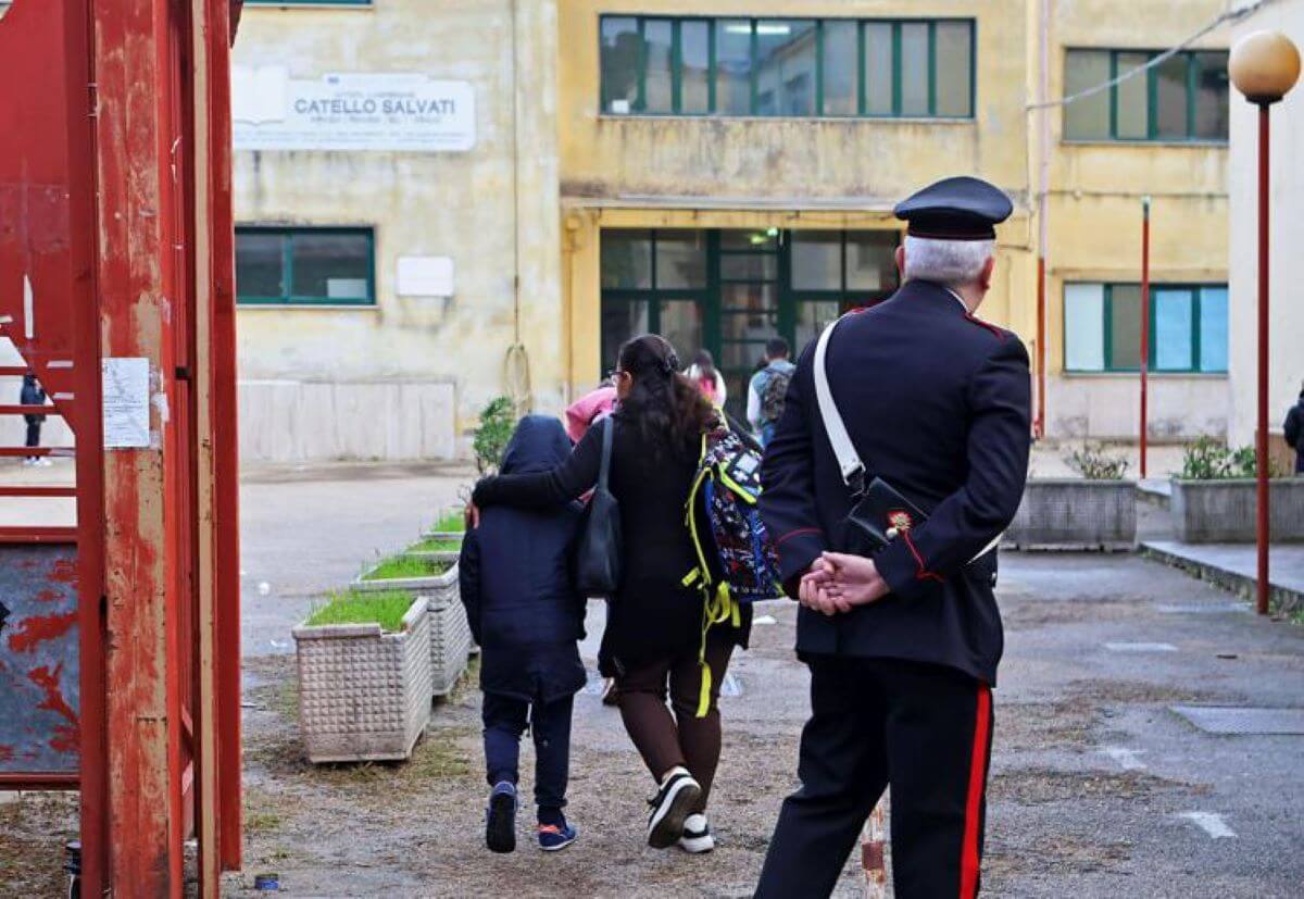 carabinieri scuola castellamare di stabia