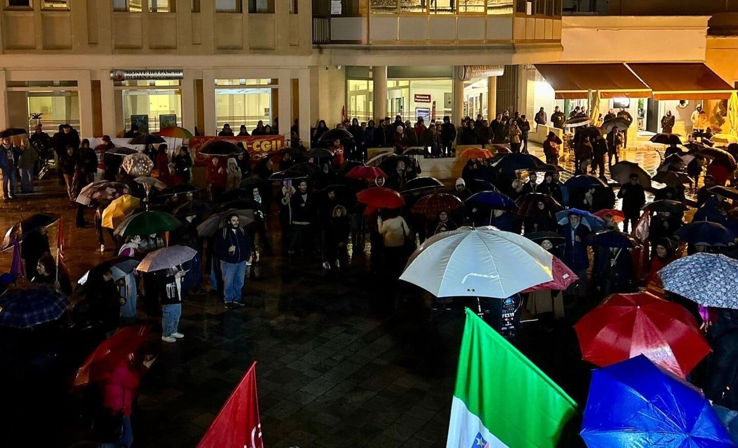 manifestazione contro casapound nardò
