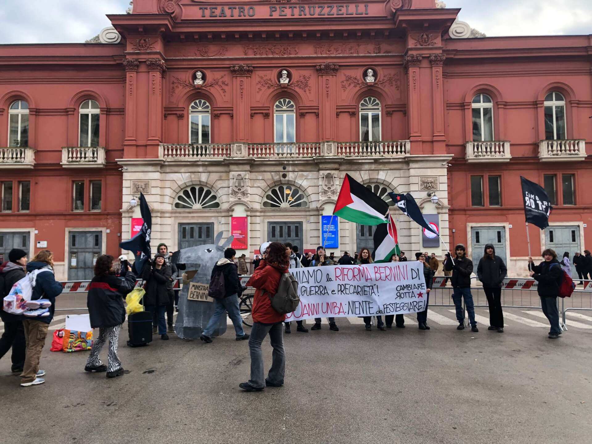 presidio studenti bari