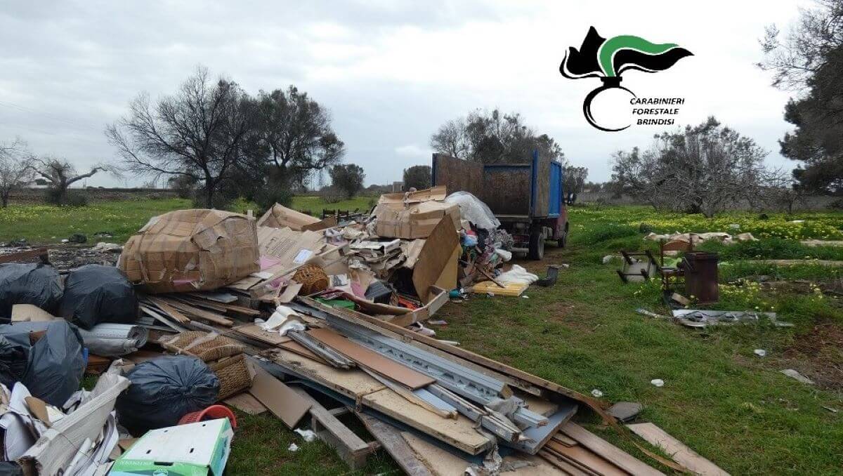 rifiuti brindisi