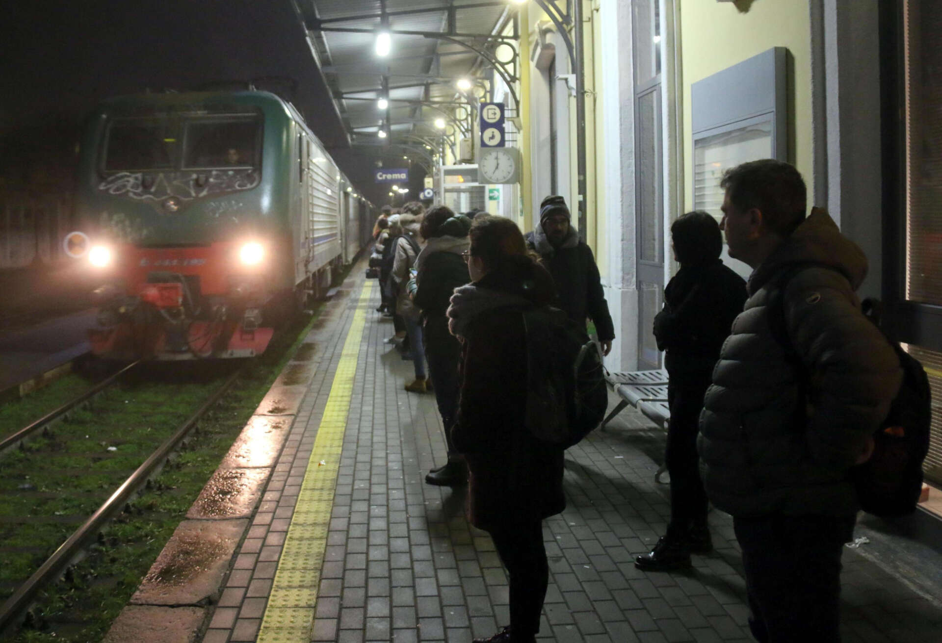 treno in stazione
