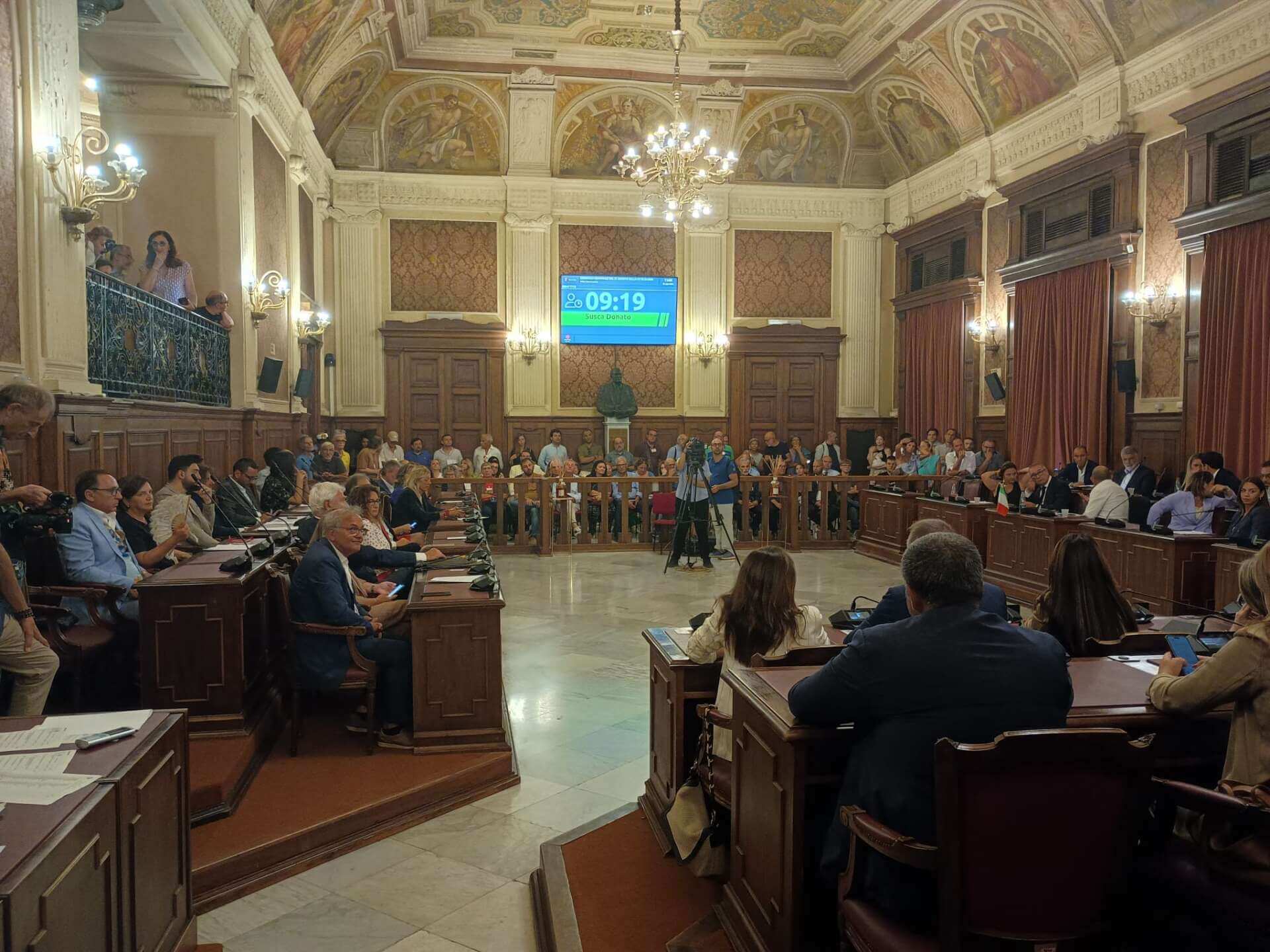 consiglio comunale bari