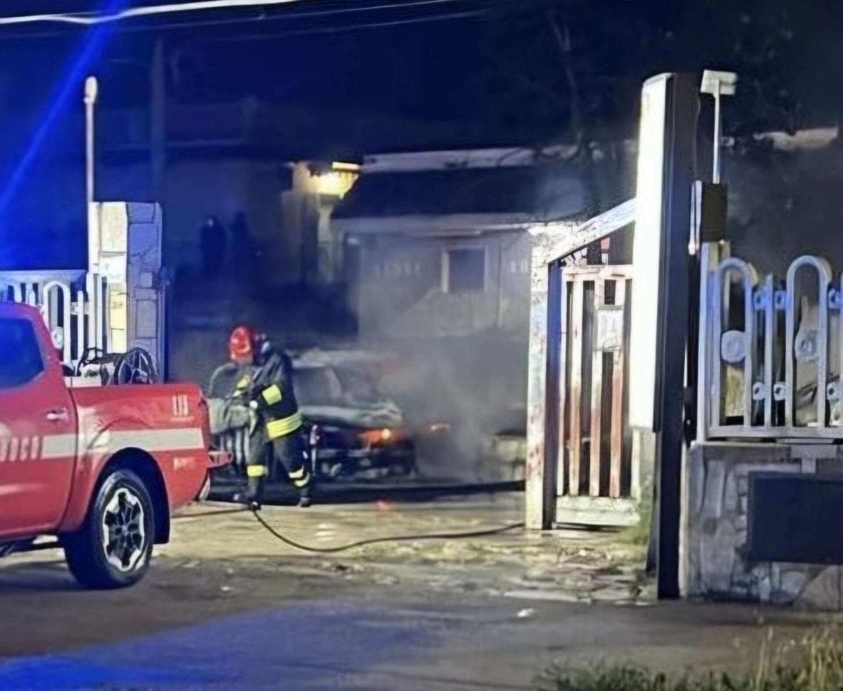 incendio autoparco massafra