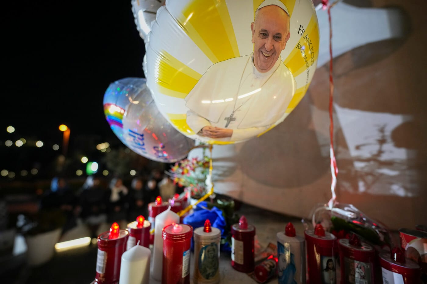 palloncino papa francesco