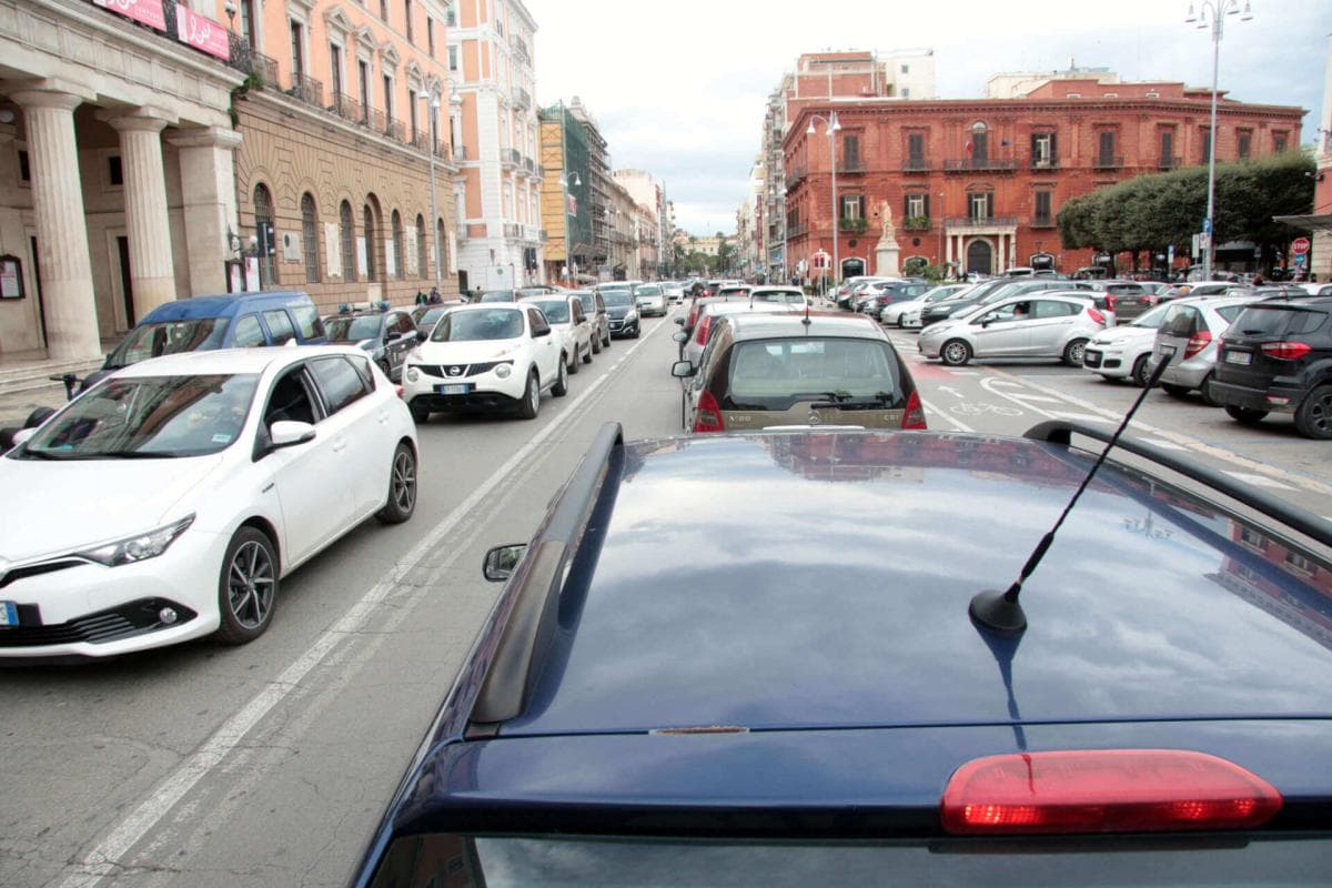 traffico bari