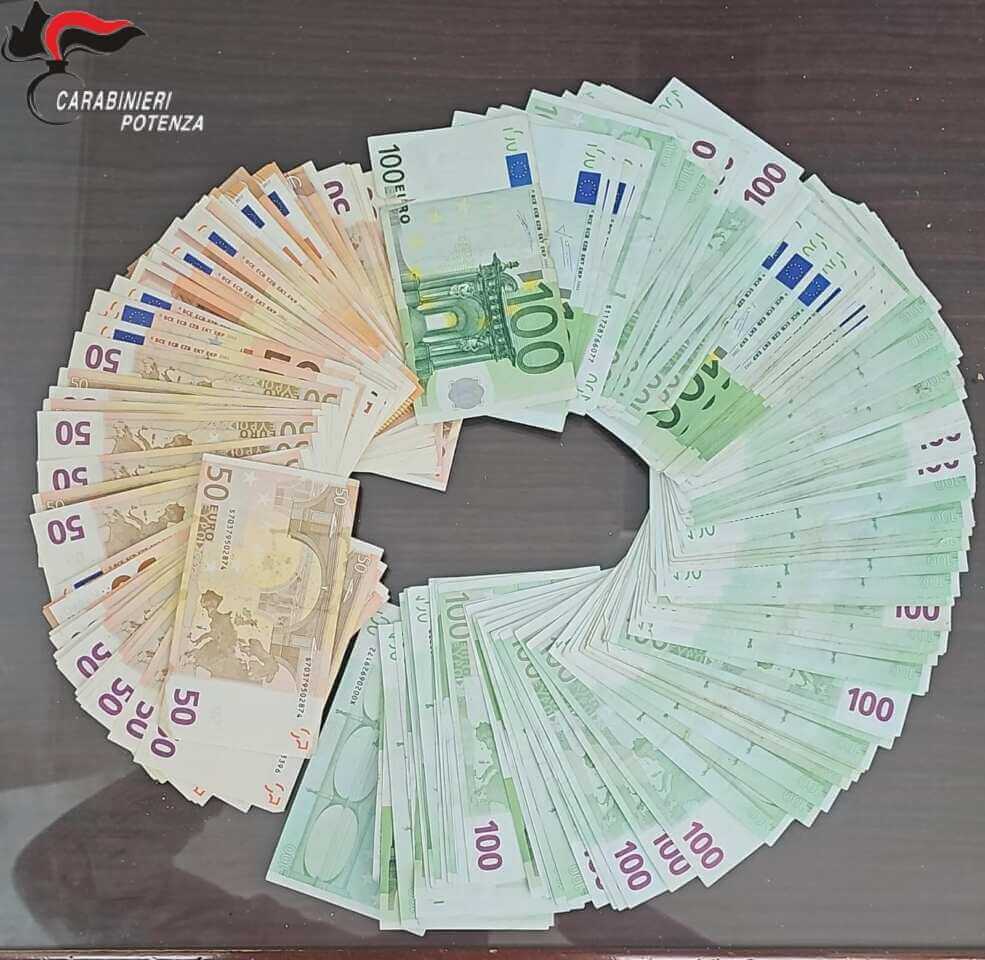 denaro truffa anziana oppido lucano