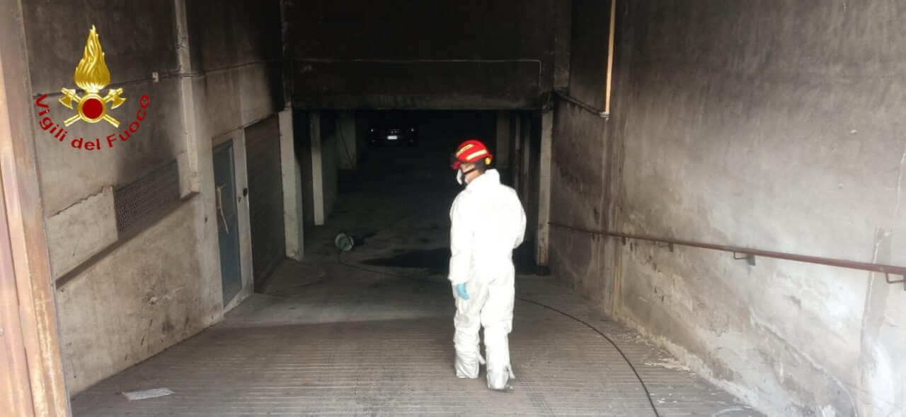 incendio garage matera