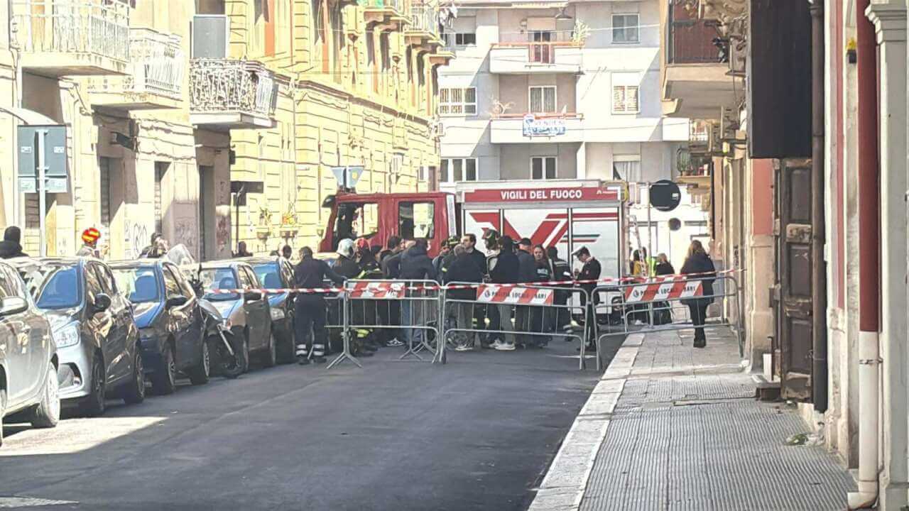 vigili del fuoco bari