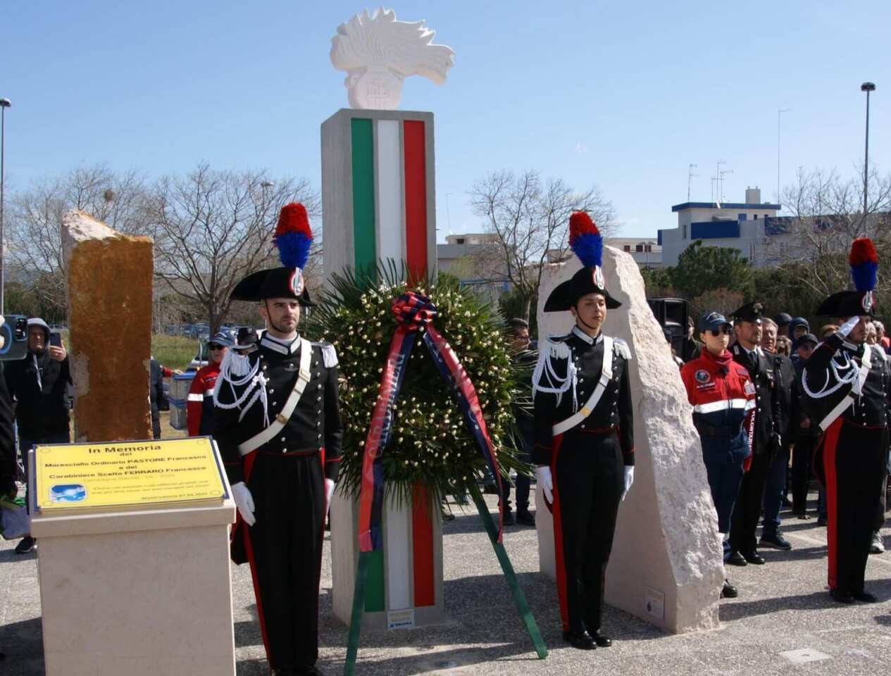 monumento carabinieri manfredonia