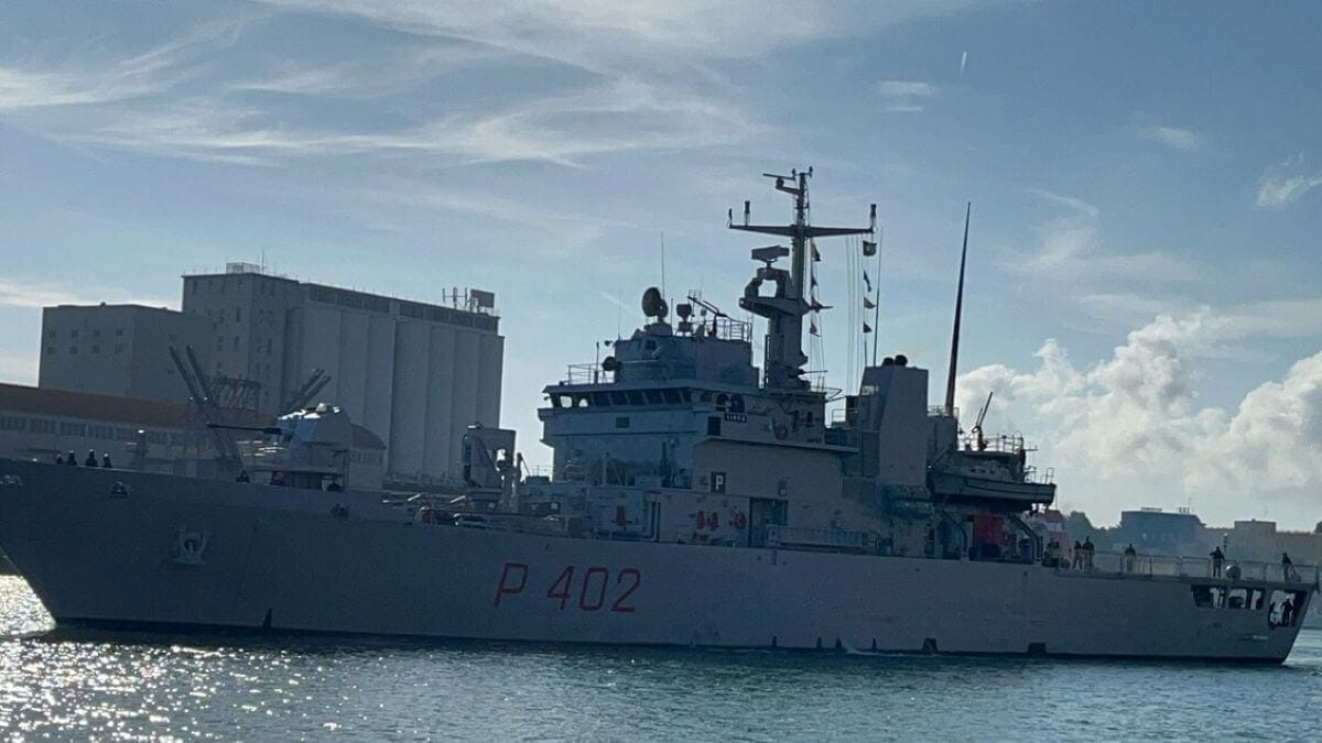 nave libra marina militare