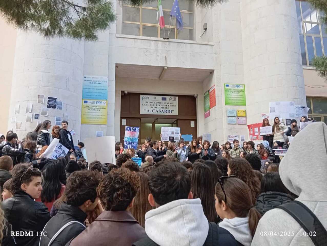 protesta studenti barletta