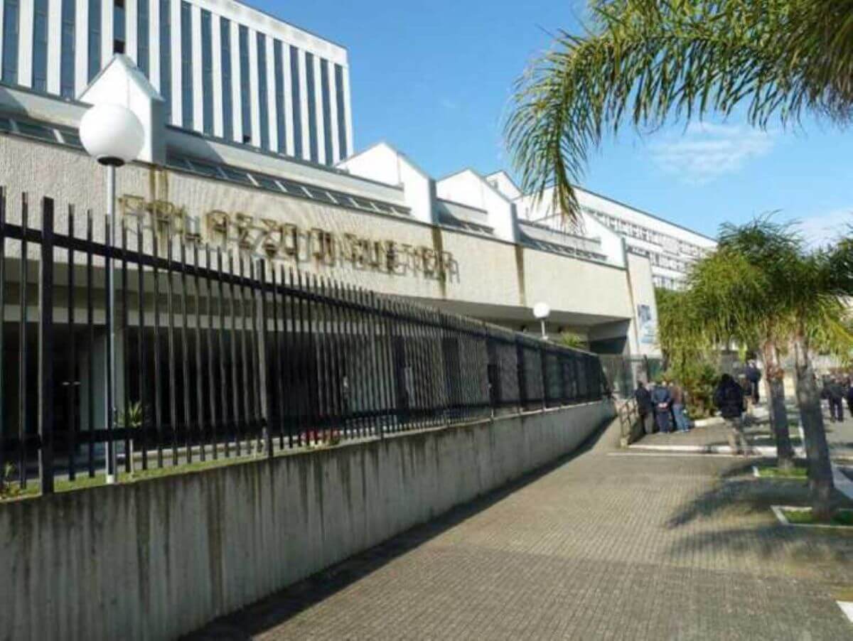 tribunale di brindisi