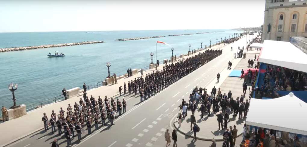 cerimonia esercito bari