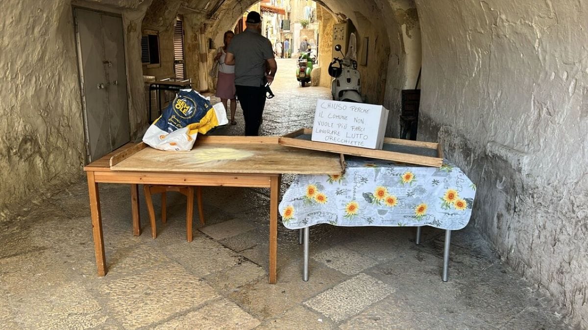 sciopero orecchiette bari vecchia