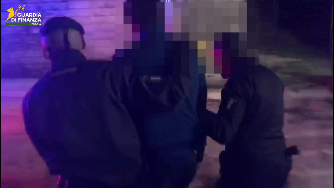 arresti guardia di finanza lucera