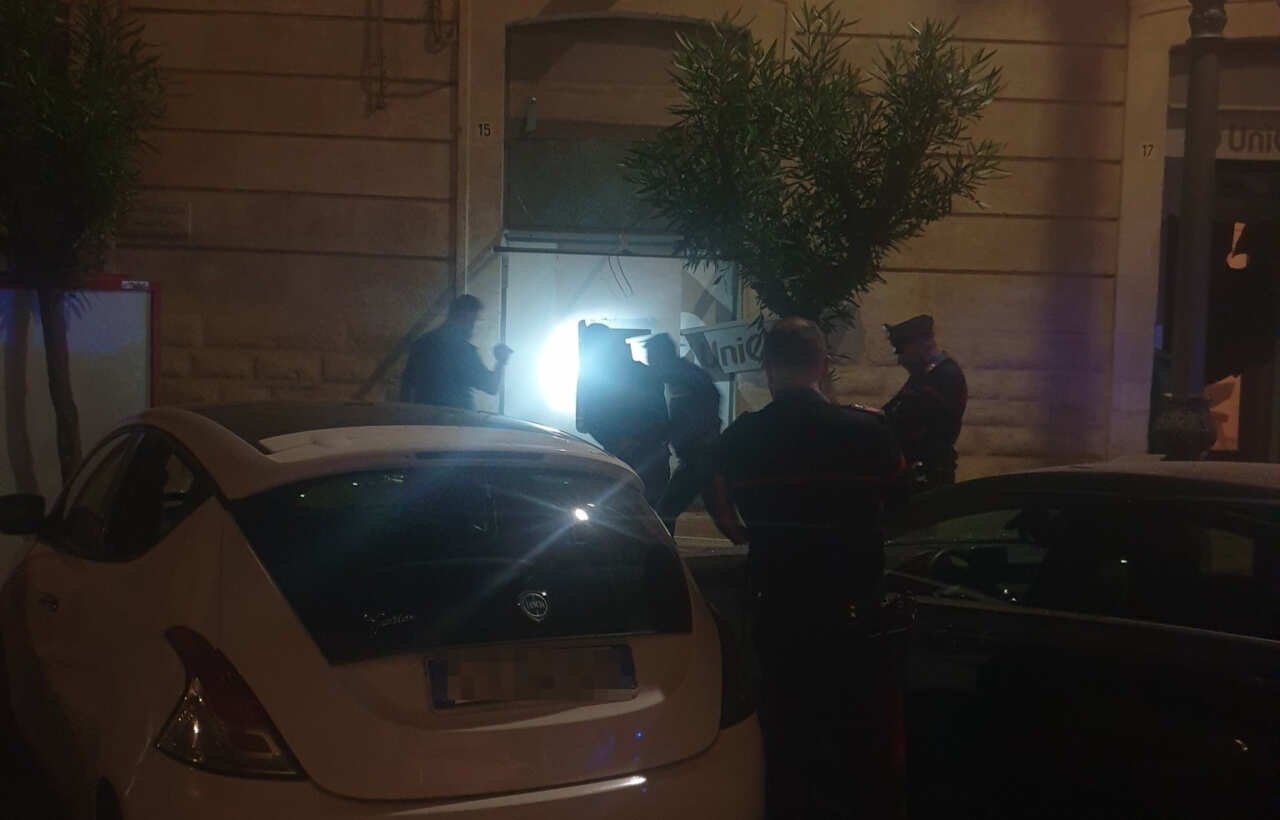 assalto bancomat terlizzi