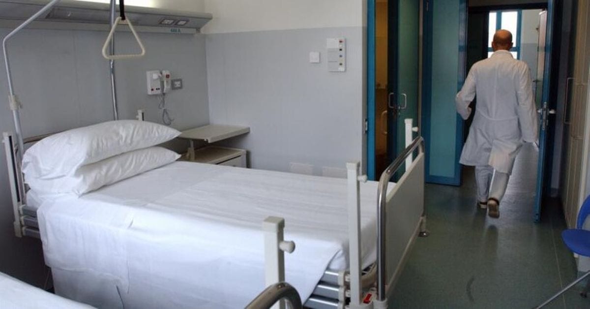 stanza ospedale