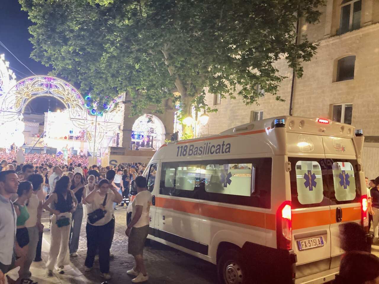 ambulanza festa della bruna