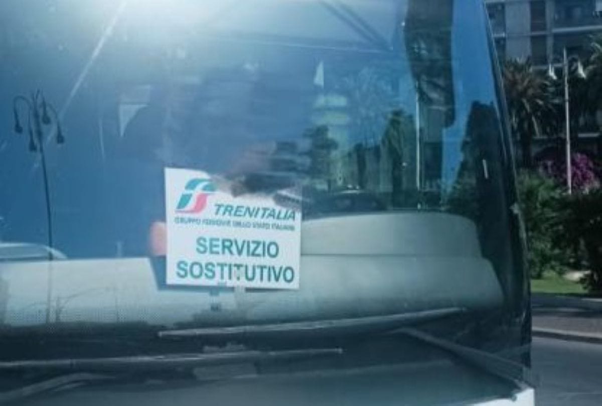 bus sostitutivo trenitalia