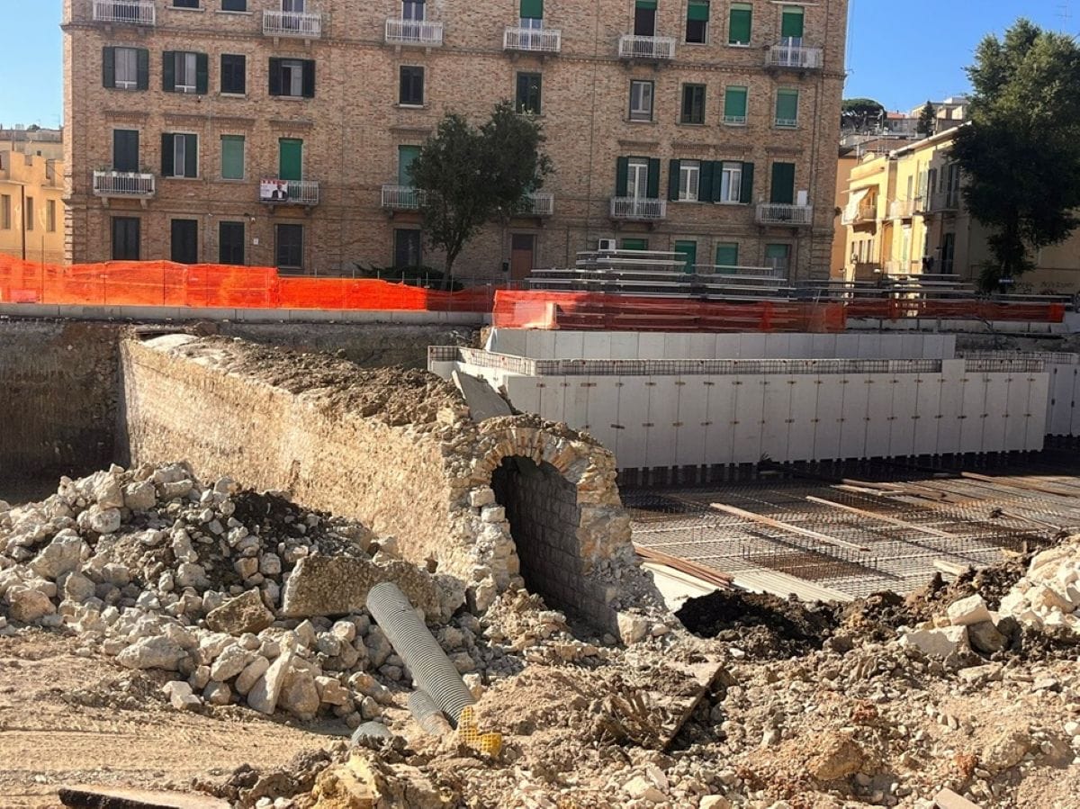 condotta idrica matera