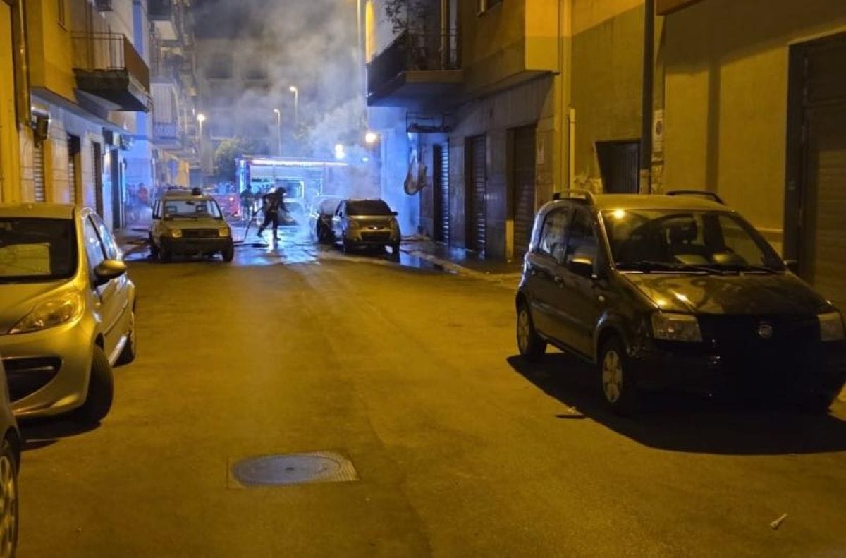 incendi auto taranto