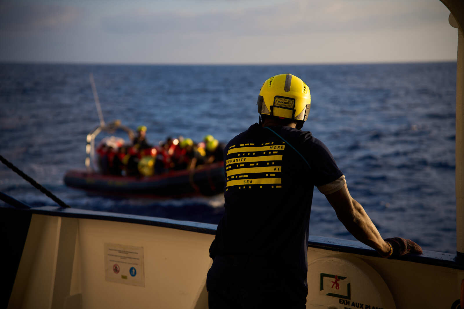 migranti sos humanity