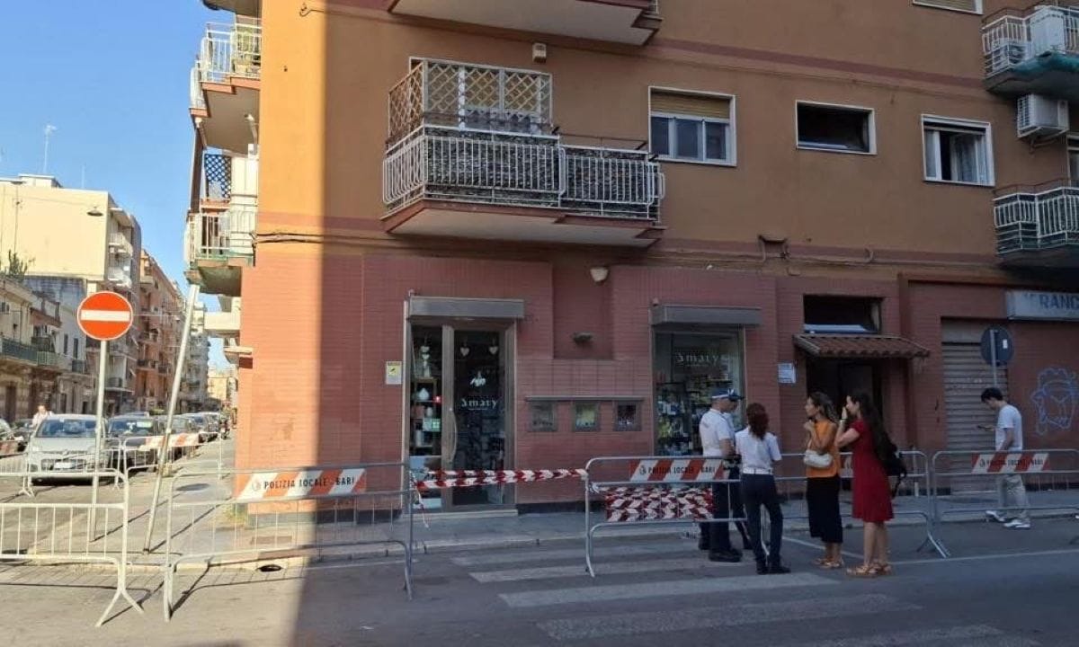 palazzina via petroni bari