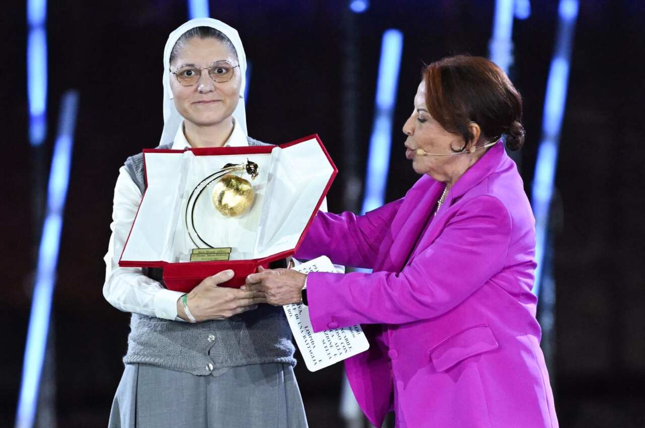 suor anna monia alfieri