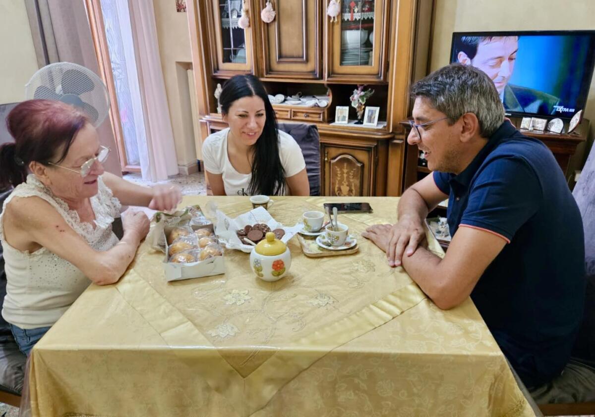 d'arienzo prende il caffè