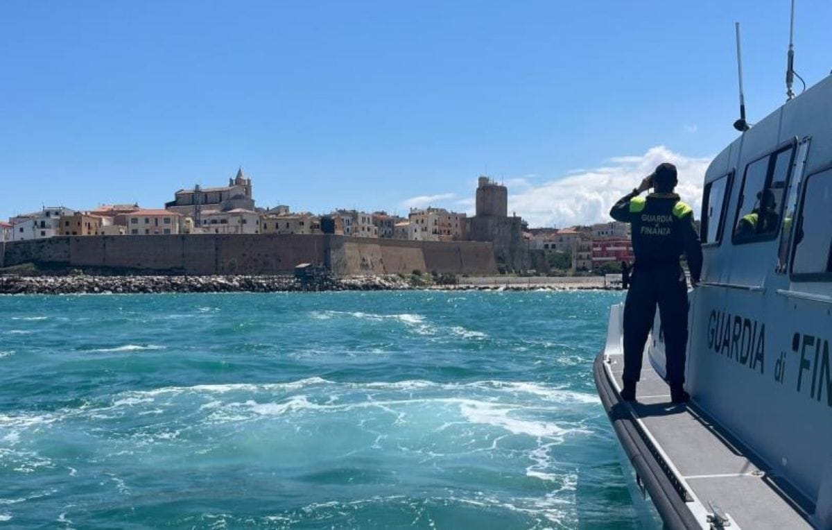 guardia di finanza tremiti