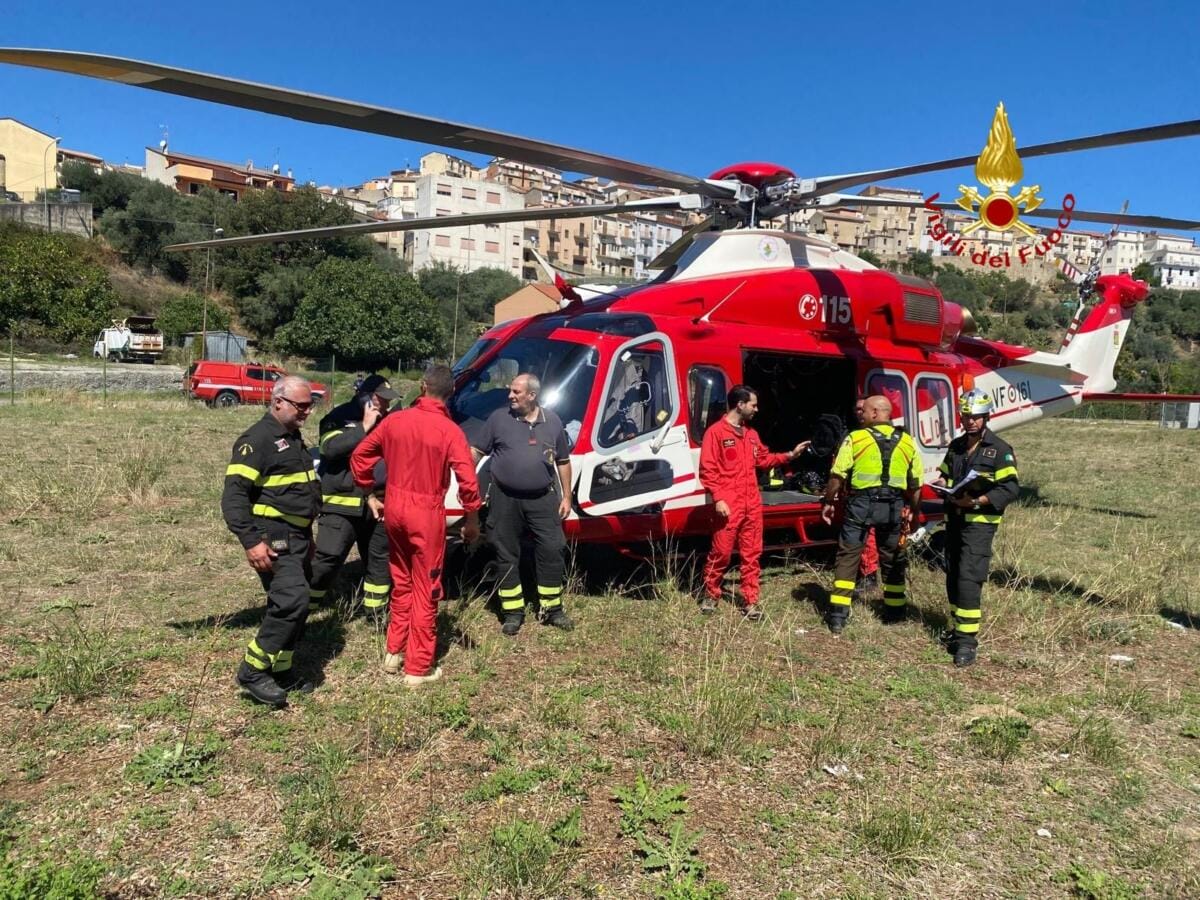 elicottero vigili del fuoco