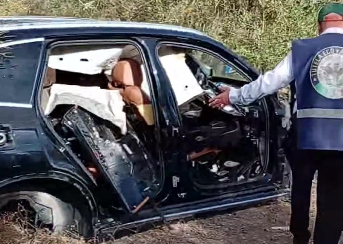 auto cannibalizzata
