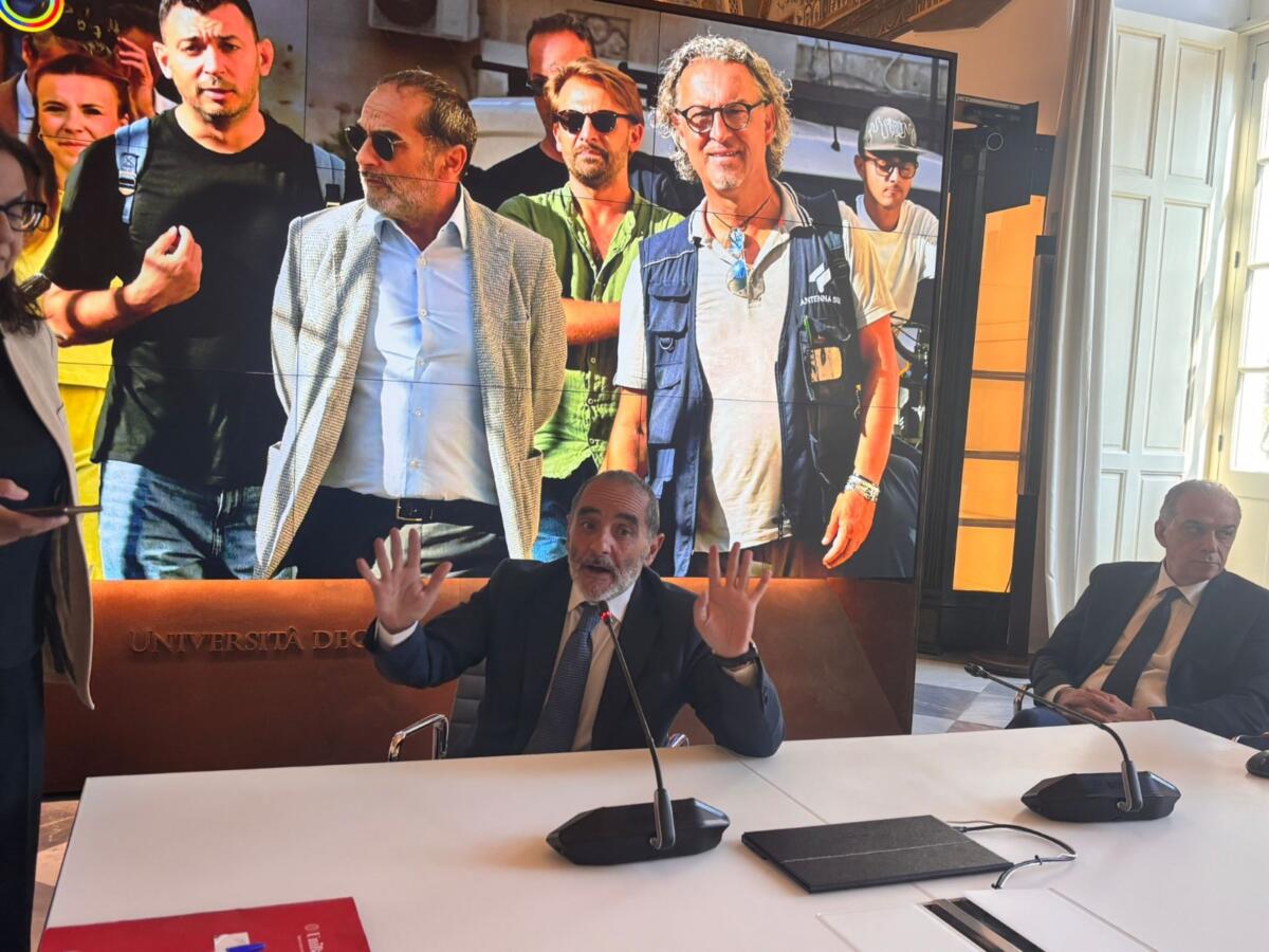 conferenza stampa bronzini