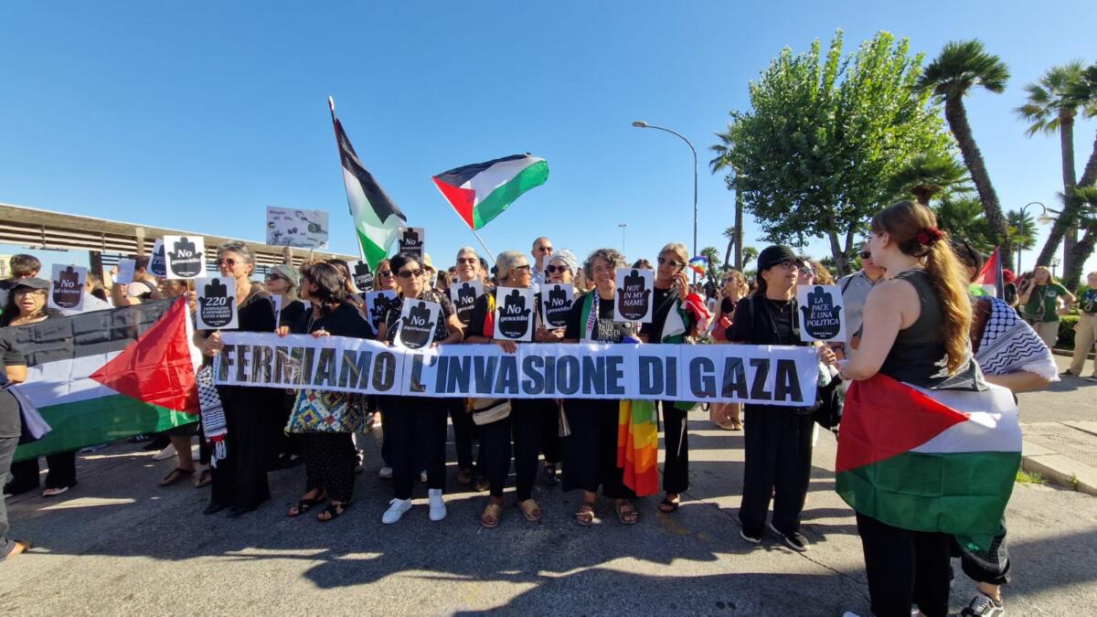 corteo palestina bari