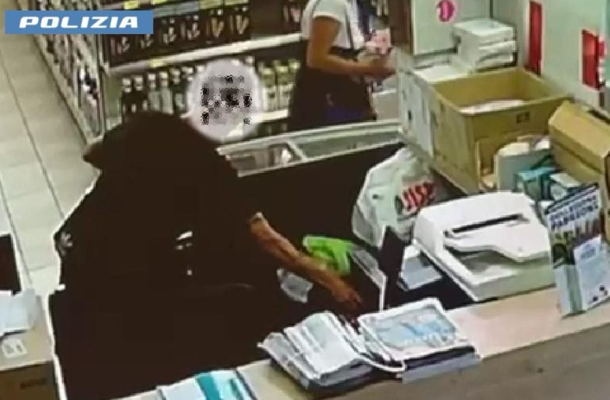 denuncia furto manduria