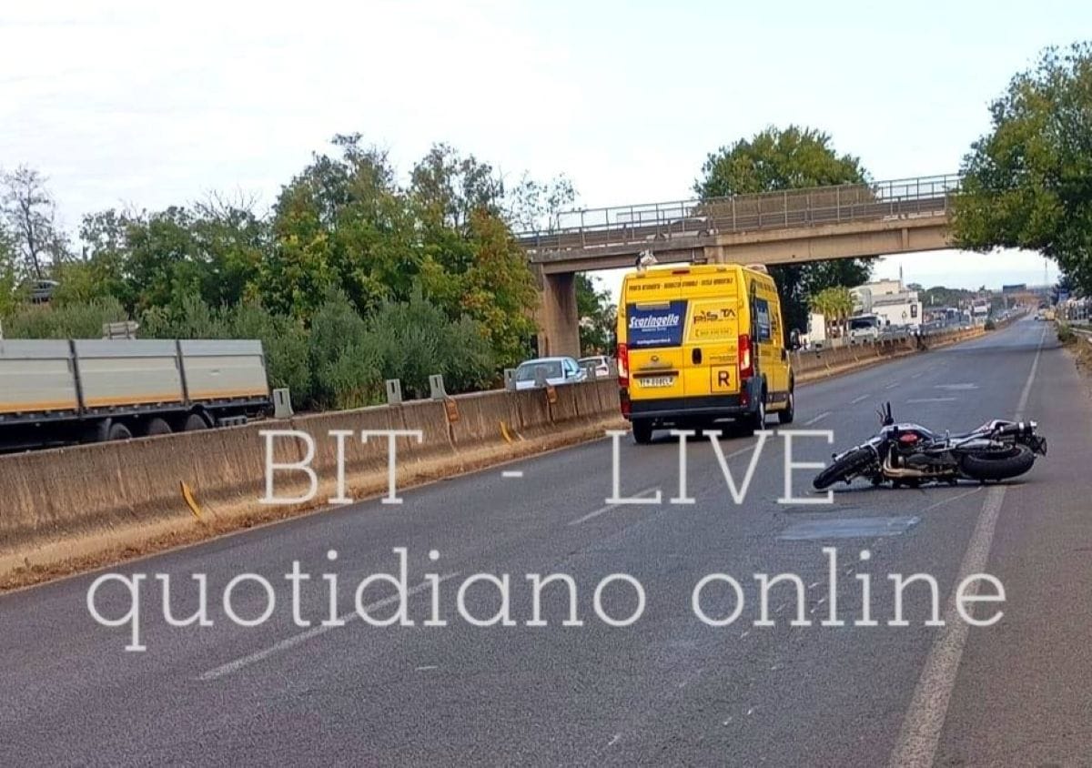 incidente moto corato