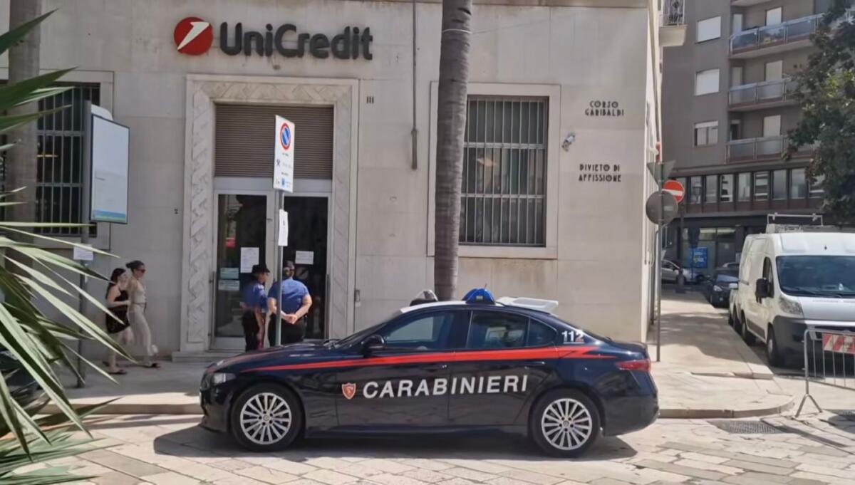 carabinieri unicredit brindisi