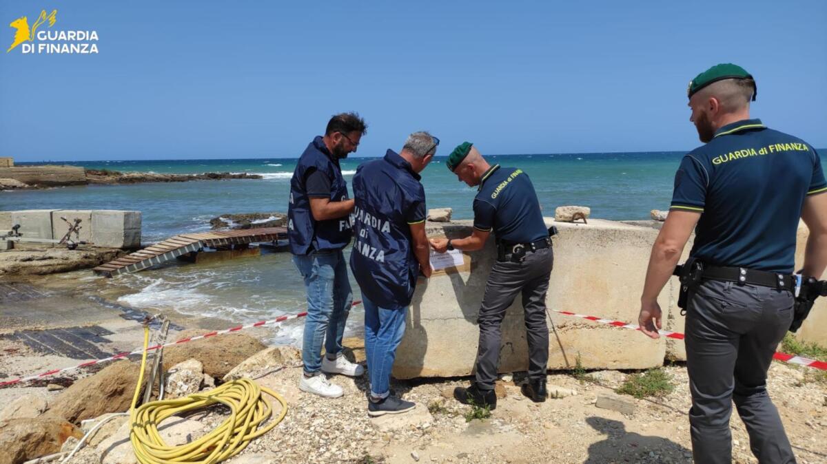 sequestro area demaniale casalabate