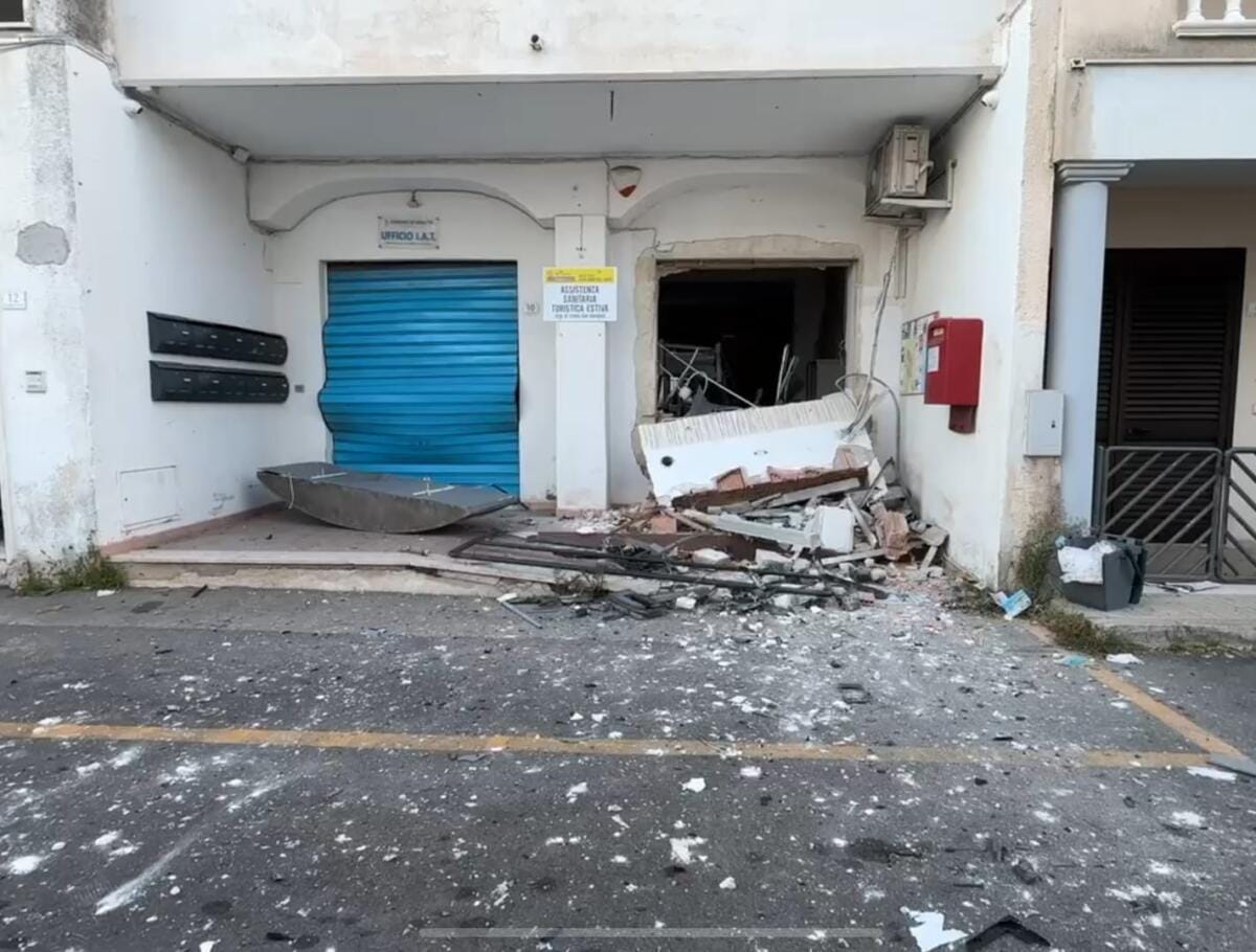 bancomat torre san giovanni