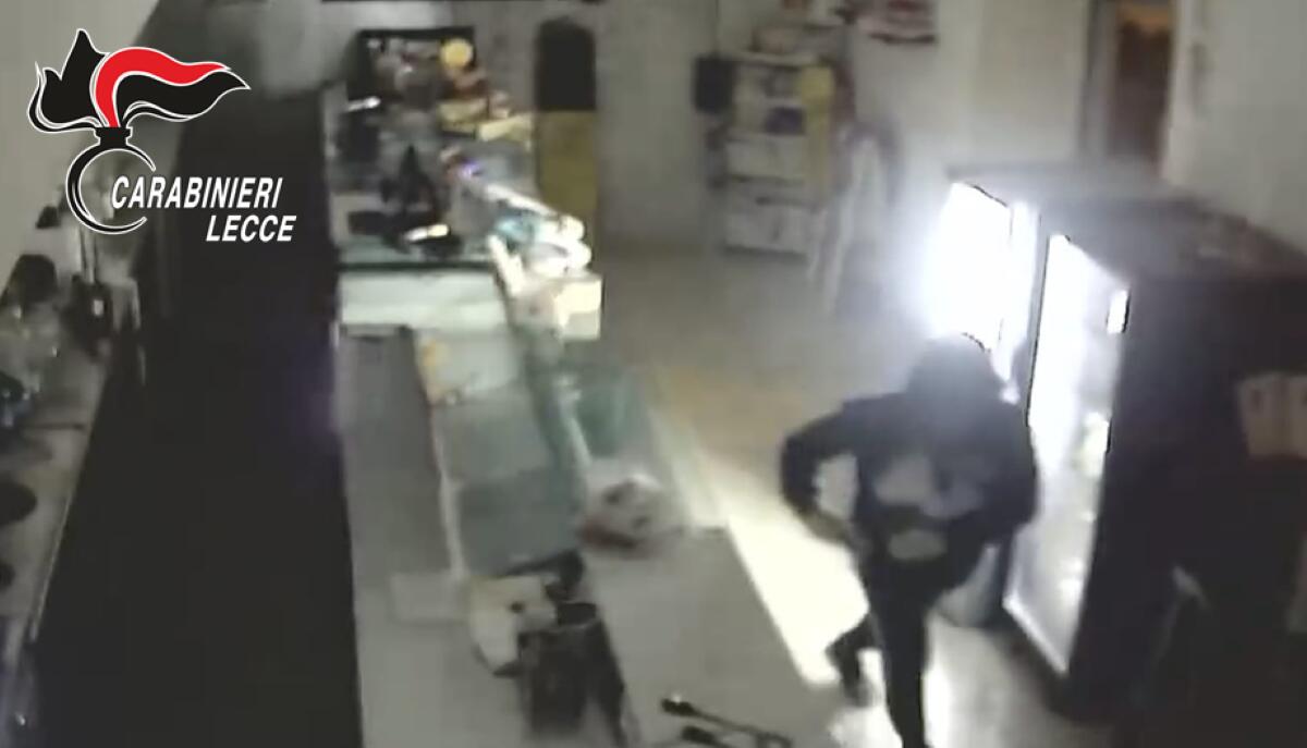 ladro seria casarano