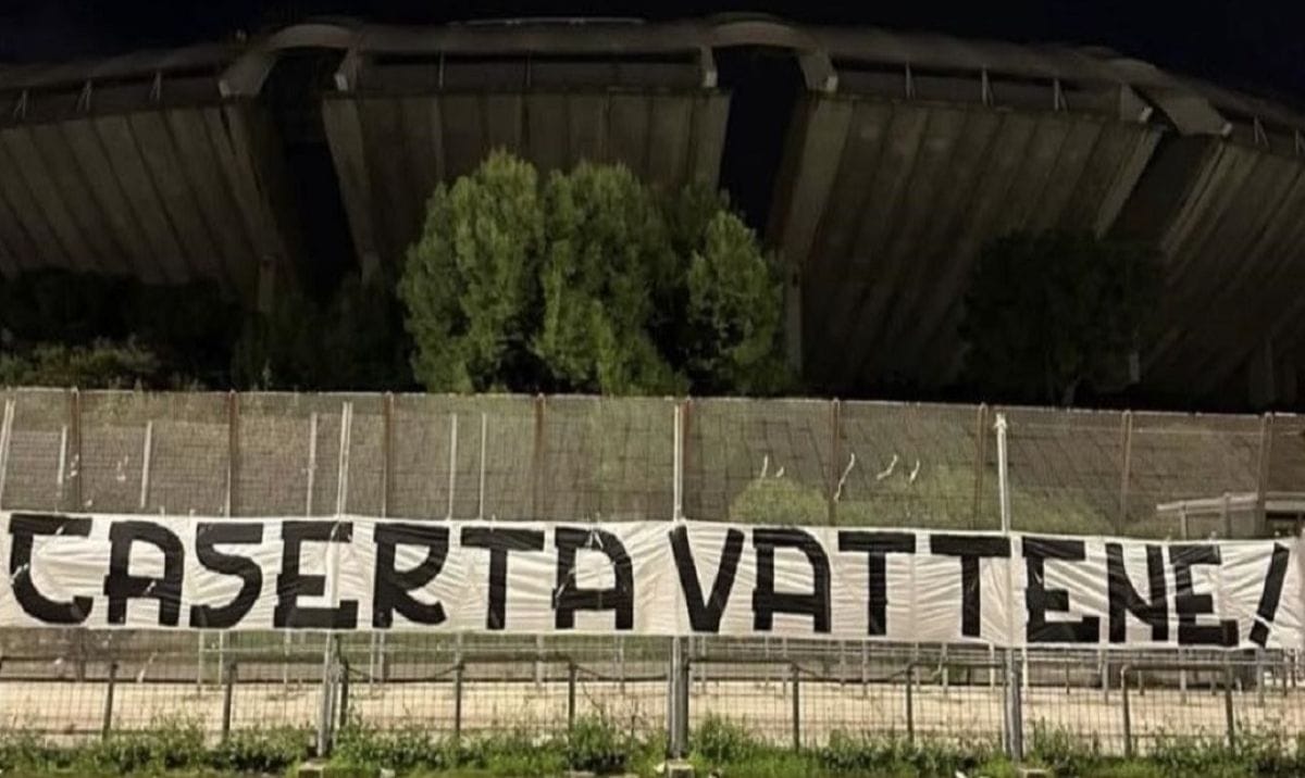 striscione vs caserta