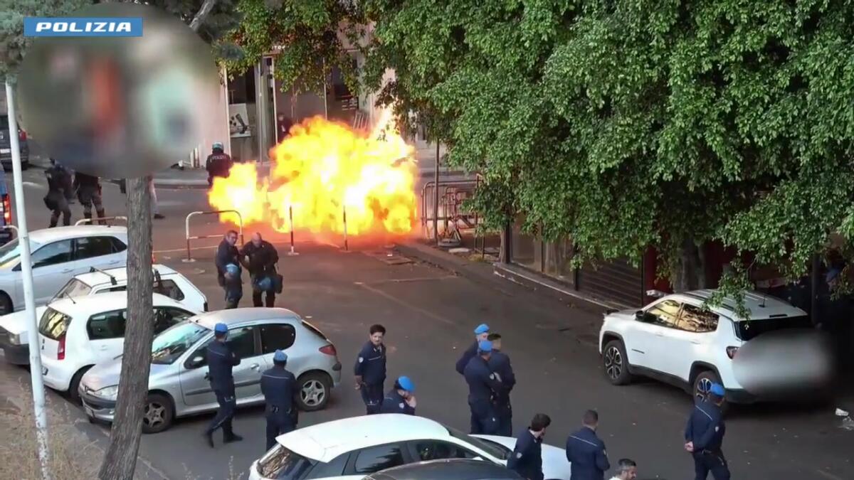 disordini corteo catania