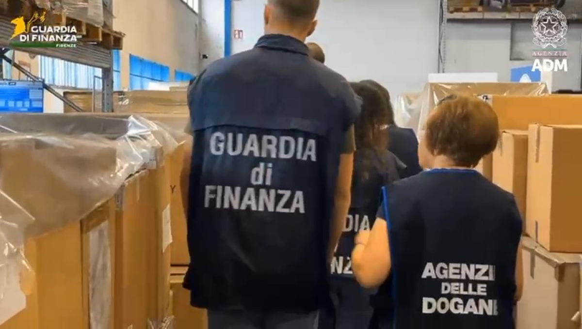 guardia di finanza angenzia dogane