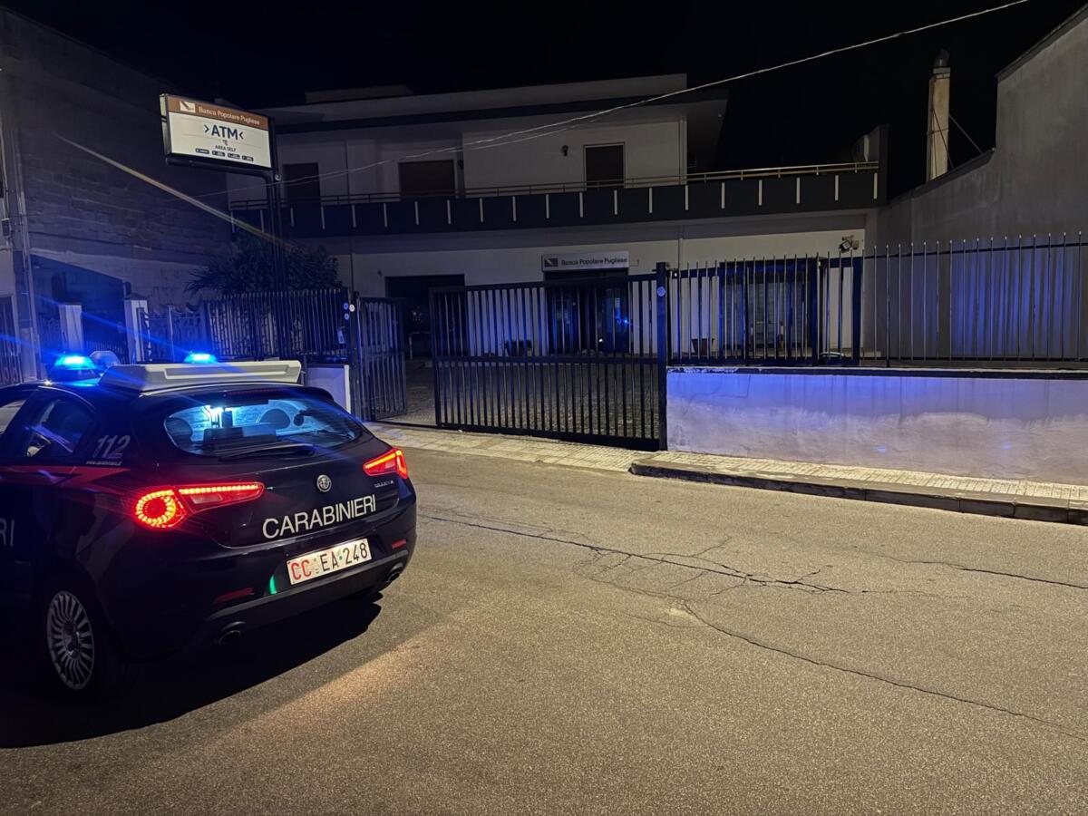 assalto bancomat veglie