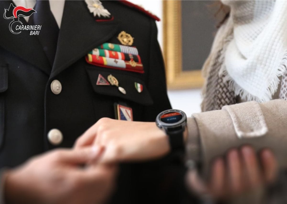 smartwatch mobile angel