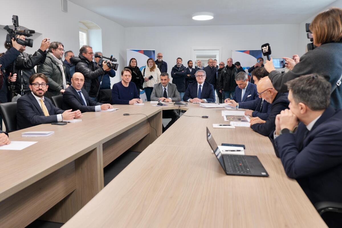 decaro giochi del mediterraneo